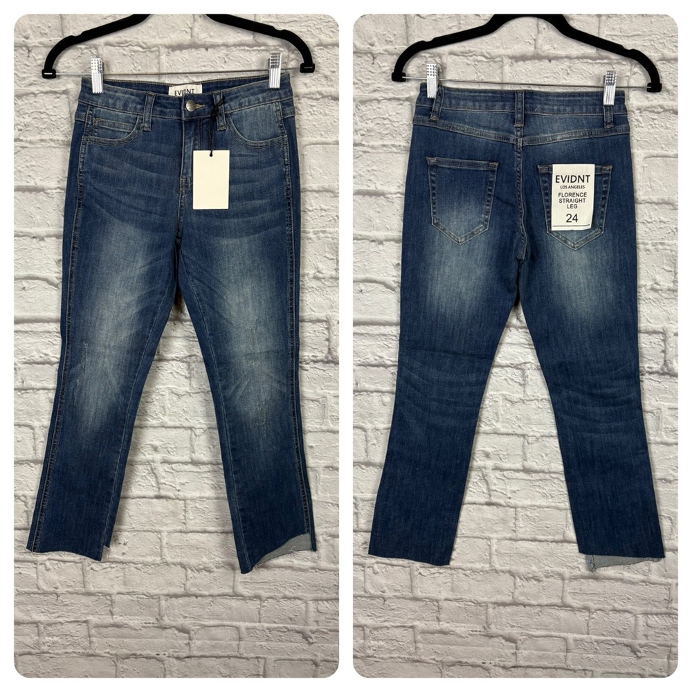 NWT EVIDNT Los Angeles Florence Straight Leg Jean size 24